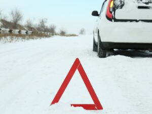 Read more about the article 5 Essentials for Any Road Emergency