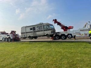 Read more about the article How We Tow Your Home on Wheels