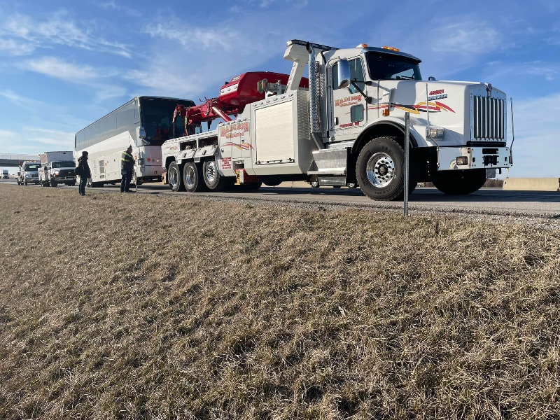 Sandusky bus towing